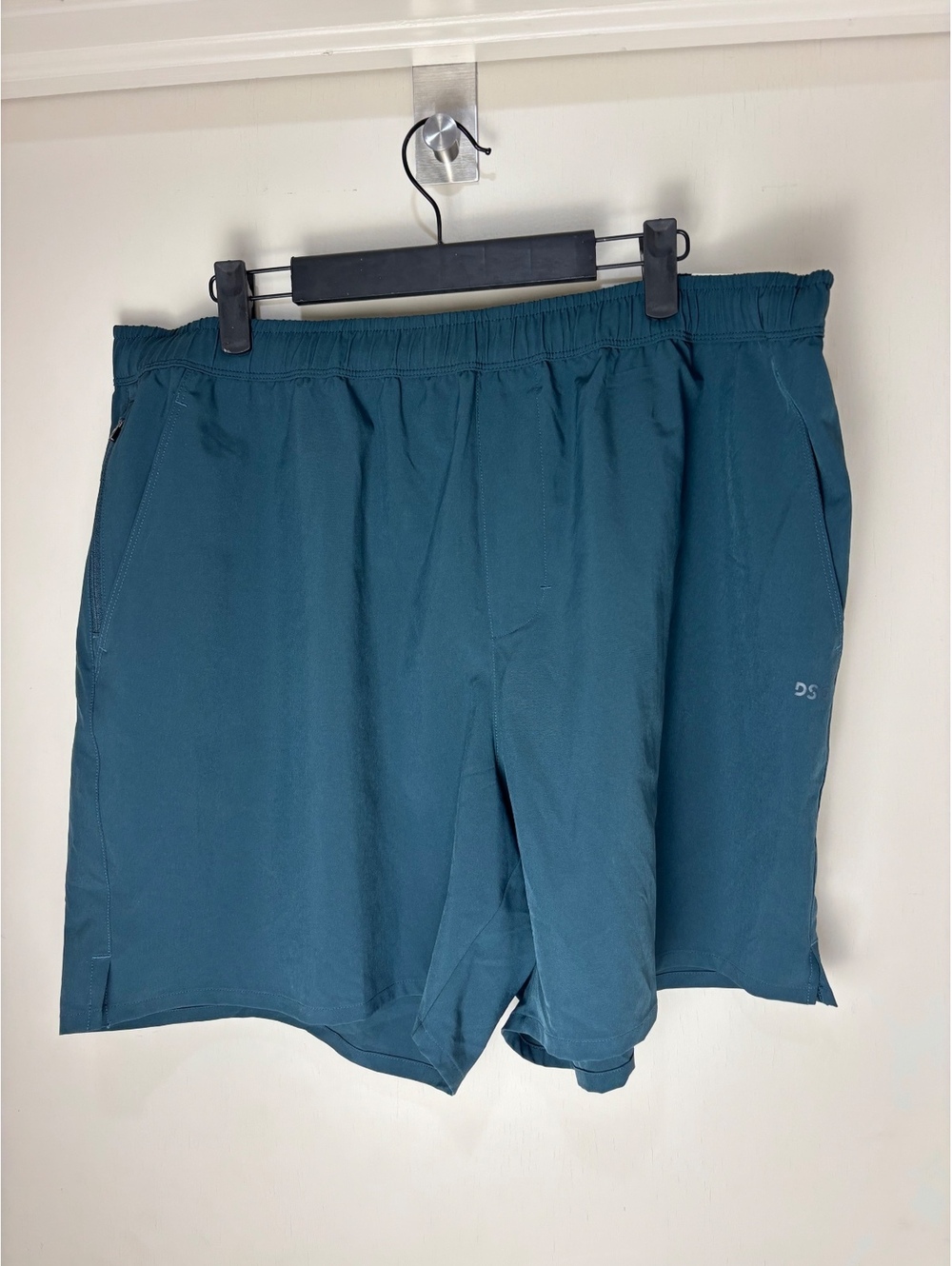 DSG Mens XL 6” Agility Woven Shorts Washed Teal Athletic NWT